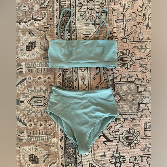 Wanderlust Swimsuit in Fern Small - Picture 3 of 5